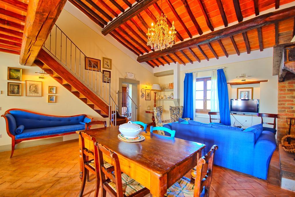 Romina By Posarellivillas Valiano Quarto foto