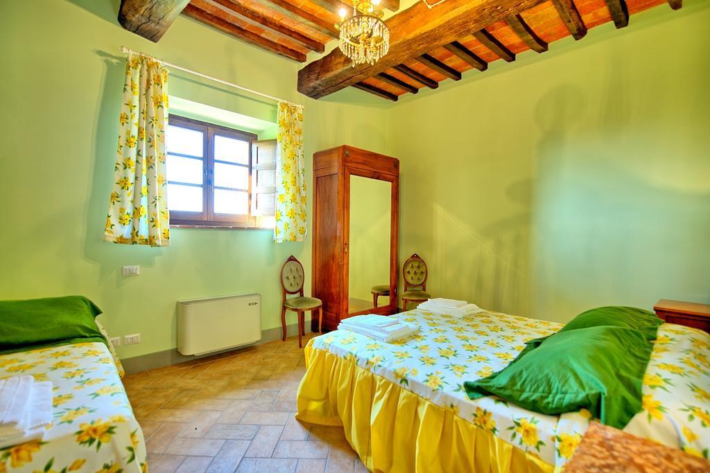 Romina By Posarellivillas Valiano Quarto foto