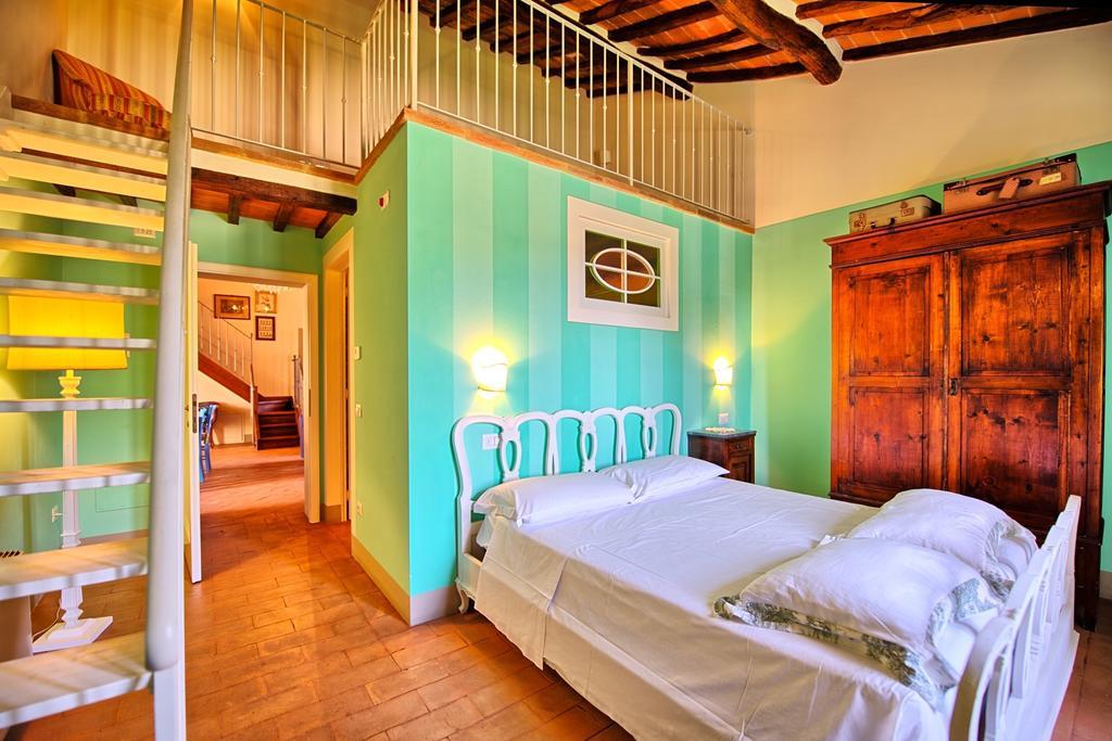 Romina By Posarellivillas Valiano Quarto foto