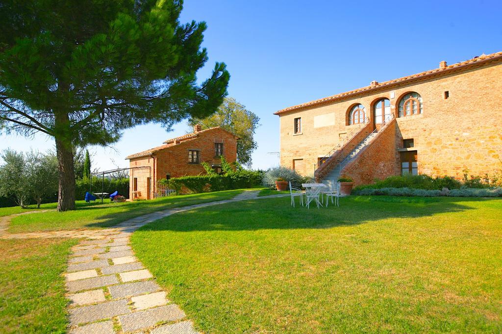 Romina By Posarellivillas Valiano Exterior foto